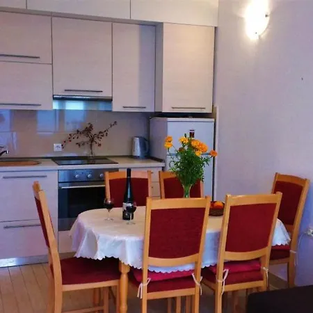 Apartament Seaside *
